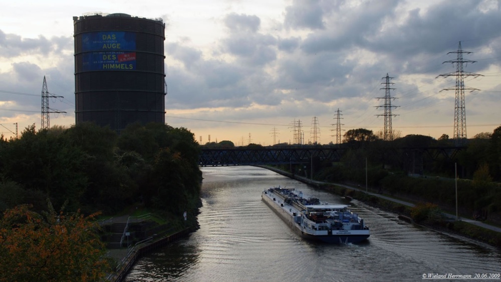 Gasometer_04