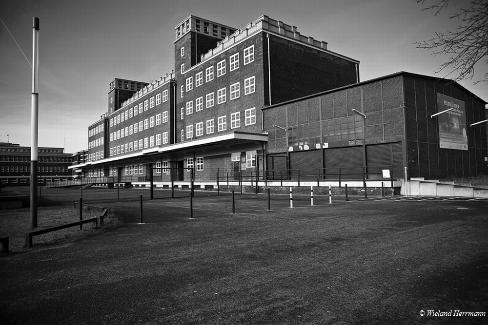 Bau_03